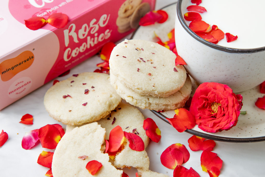 Rose Cookies - mingmorsels